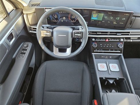 New 2026 Hyundai Santa Fe SE image 27