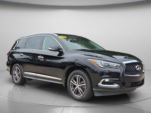 Used 2019 INFINITI QX60 Luxe w/ Essential Package FWD image 9