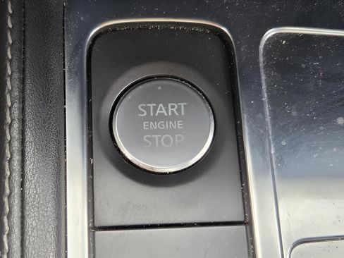 Used 2023 INFINITI QX60 Luxe AWD/4WD image 32