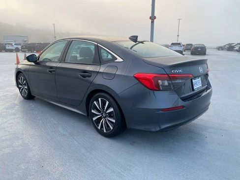 Certified 2023 Honda Civic EX image 10