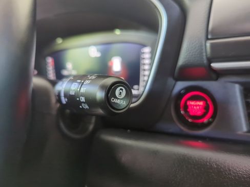 Used 2025 Honda Pilot Black Edition image 20