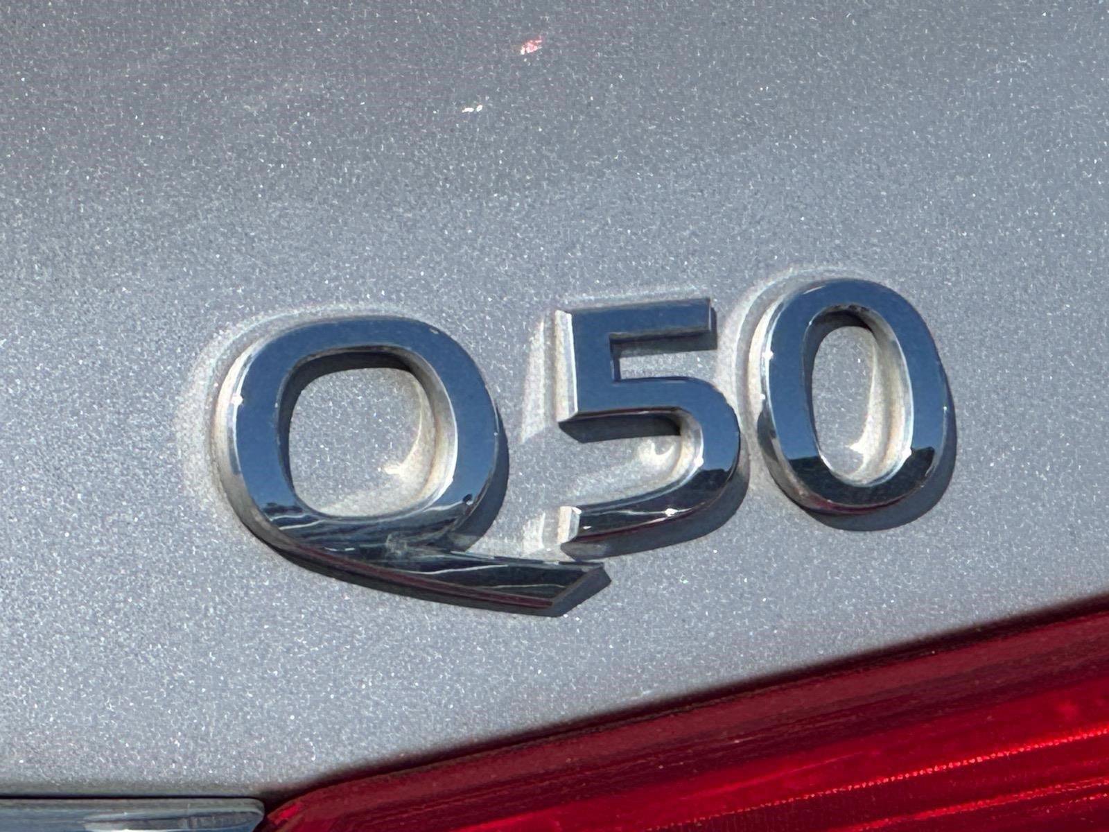 Used 2015 INFINITI Q50 Premium w/ Navigation Package RWD image 14