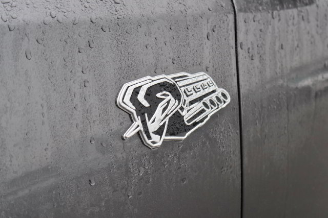 Used 2020 RAM 1500 Laramie w/ Sport Appearance Package AWD/4WD image 3