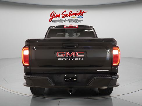 Used 2024 GMC Canyon Elevation w/ Convenience Package AWD/4WD image 5