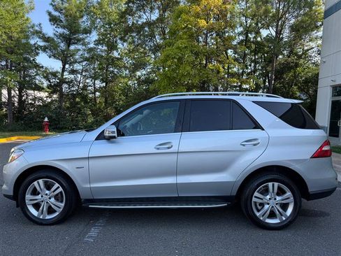 Used 2012 Mercedes-Benz ML 350 BlueTEC 4MATIC image 6