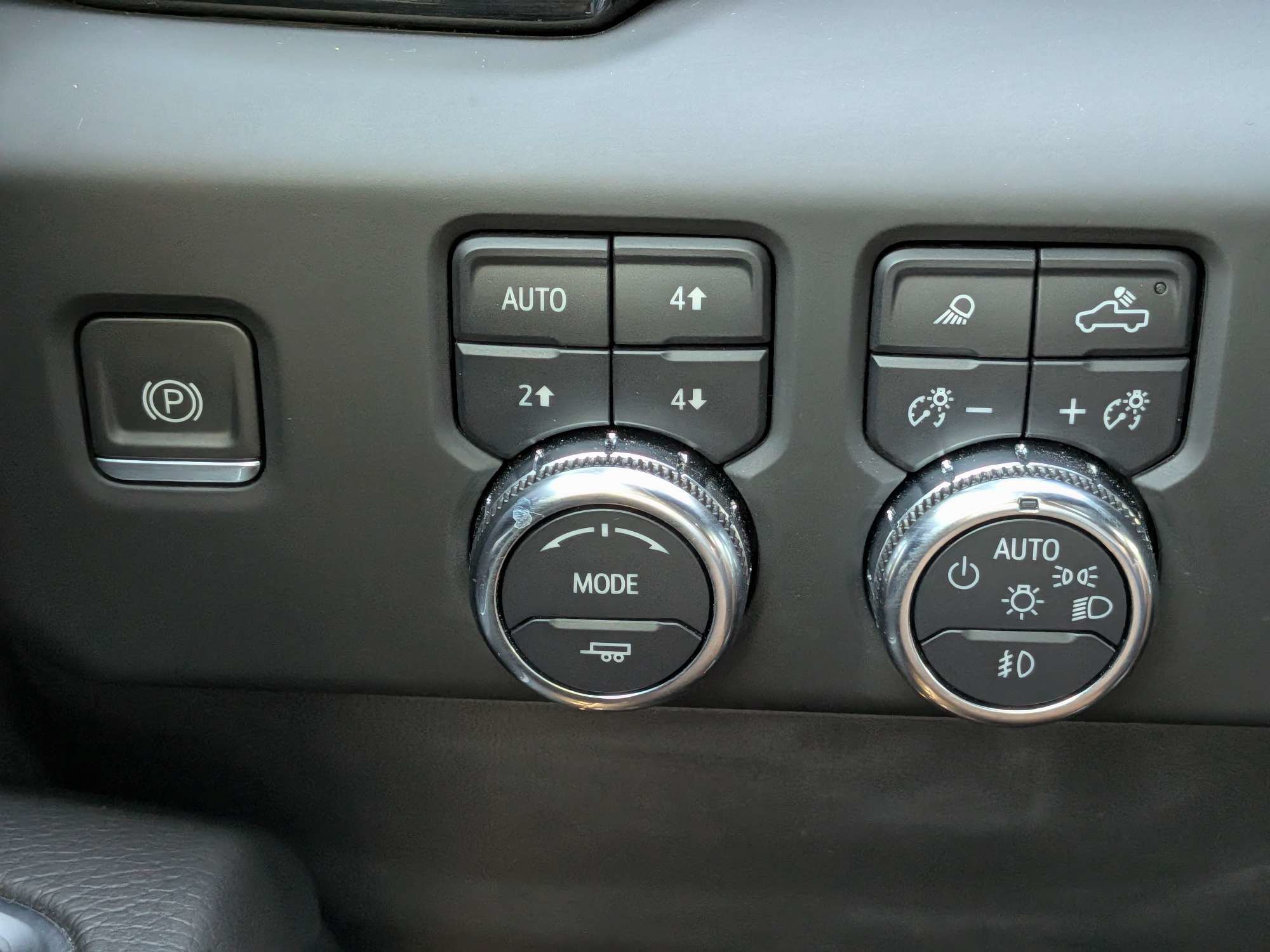 Used 2024 GMC Sierra 1500 Denali w/ Denali Reserve Package AWD/4WD image 25