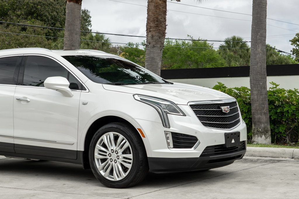 Used 2018 Cadillac XT5 Premium Luxury AWD/4WD image 11