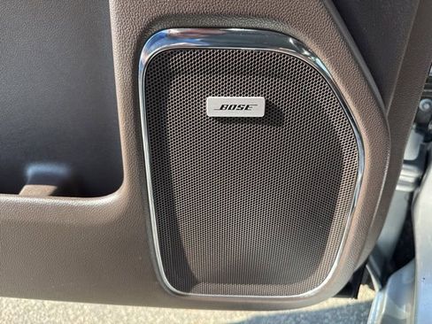 Used 2015 GMC Sierra 1500 SLT w/ SLT Crew Cab Value Package image 16