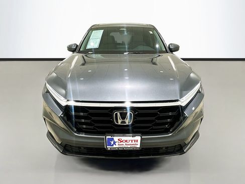 Used 2026 Honda CR-V EX-L image 2