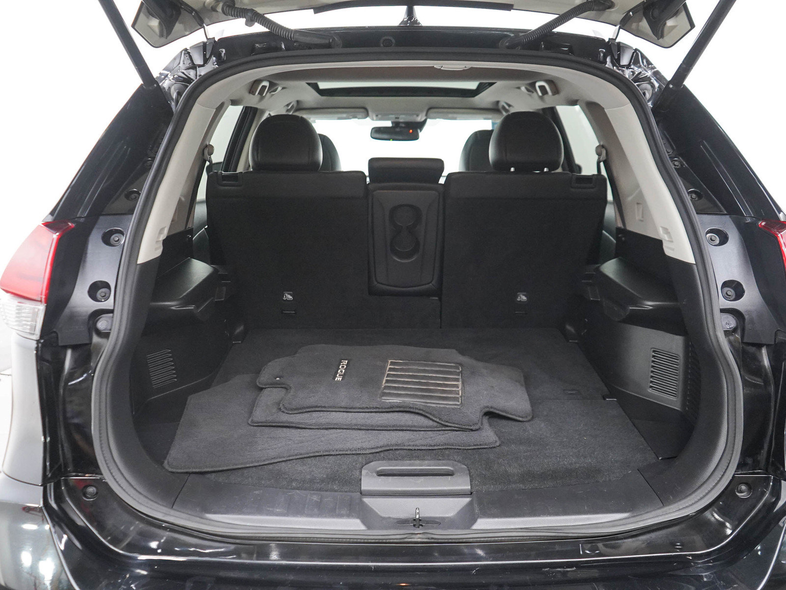 Used 2017 Nissan Rogue SL w/ SL Premium Package AWD/4WD image 17