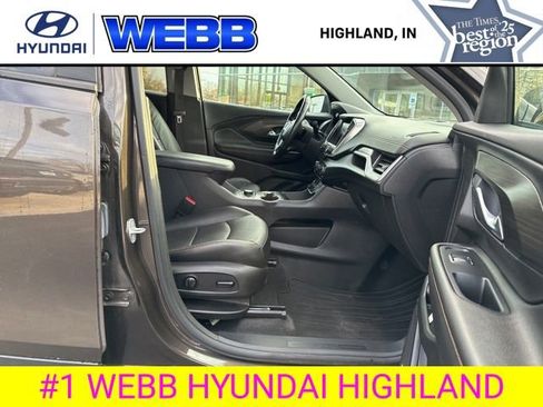 Used 2020 GMC Terrain SLT w/ Preferred Package image 24