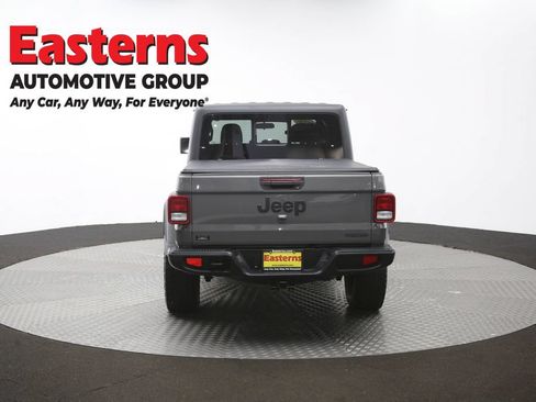 Used 2020 Jeep Gladiator Sport w/ Quick Order Package 24S AWD/4WD image 37