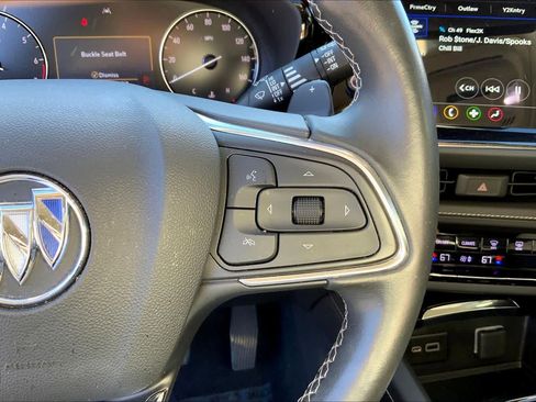 Used 2023 Buick Envision Preferred w/ Premium Seat Package image 23