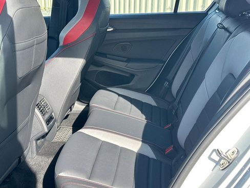 Used 2024 Volkswagen GTI Autobahn w/ MDO Package image 10