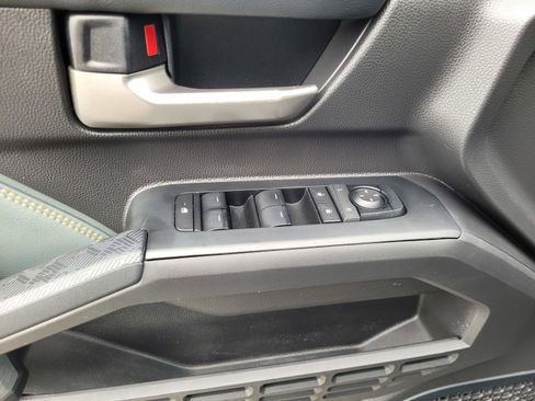 Used 2024 Toyota Tacoma 4x4 Double Cab Hybrid image 23