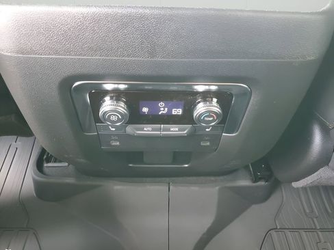 New 2026 GMC Yukon XL Denali w/ LPO, Floor Liner Package image 21