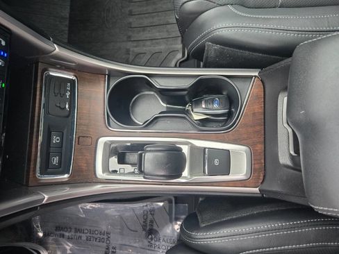 Used 2021 Subaru Ascent Touring image 36