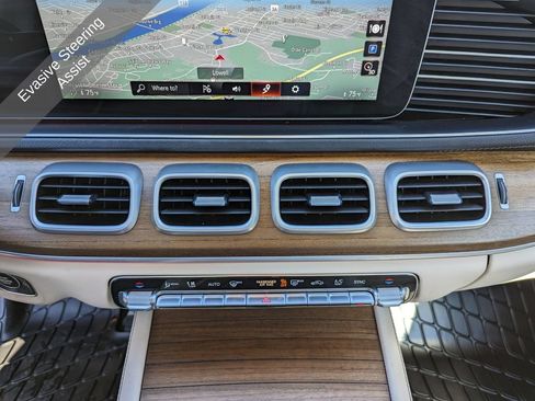 Used 2022 Mercedes-Benz GLS 450 4MATIC image 27