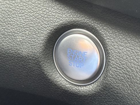 Used 2023 Hyundai Santa Fe XRT image 18