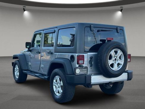 Used 2014 Jeep Wrangler Unlimited Sport w/ Quick Order Package 24S AWD/4WD image 5