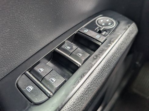 Used 2020 Kia Soul S FWD image 27