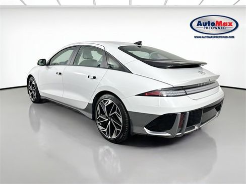 Used 2023 Hyundai Ioniq 6 SEL image 6