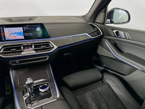 Certified 2023 BMW X5 M50i w/ Executive Package image 25