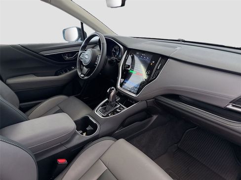 Certified 2025 Subaru Outback Onyx Edition XT image 32