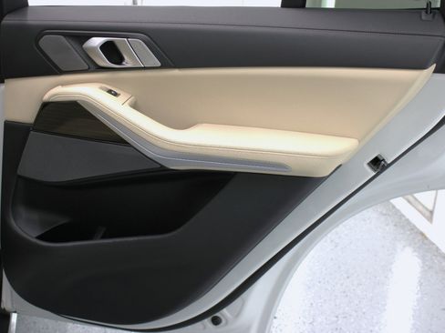 Used 2019 BMW X5 xDrive40i image 46