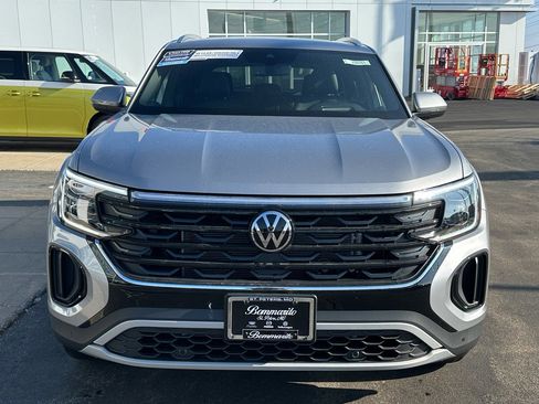 New 2026 Volkswagen Atlas Cross Sport SEL image 5