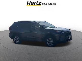 Used 2025 Toyota RAV4 XLE video 1
