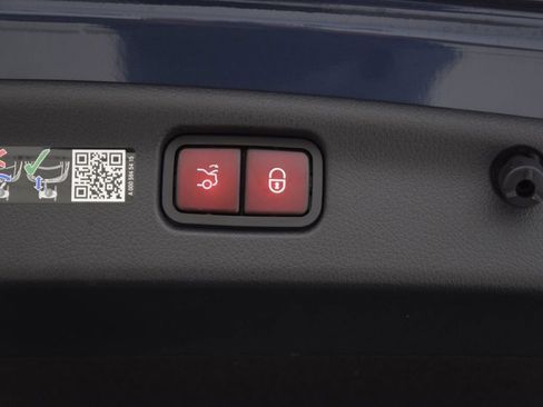 Certified 2026 Mercedes-Benz C 300 Sedan image 30