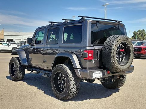Used 2020 Jeep Wrangler Unlimited Sahara AWD/4WD image 7