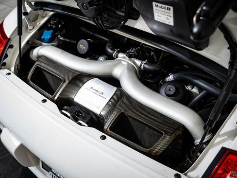 Used 2012 Porsche 911 Turbo S image 26