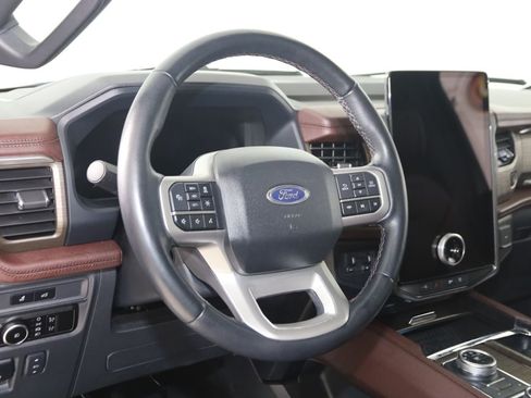 Used 2023 Ford Expedition Max Limited AWD/4WD image 6