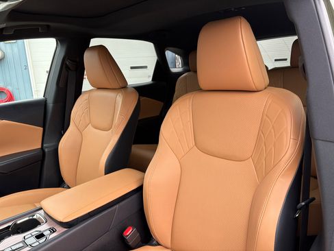 Used 2025 Lexus RX 350 AWD image 15