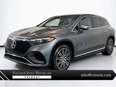 Used 2023 Mercedes-Benz EQS 580 4MATIC SUV image 1