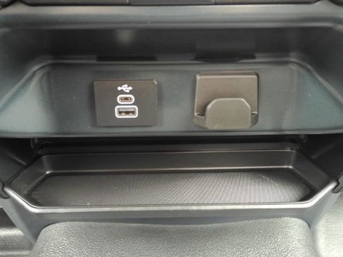 Used 2025 Ford F150 XL w/ Equipment Group 103A High RWD image 28