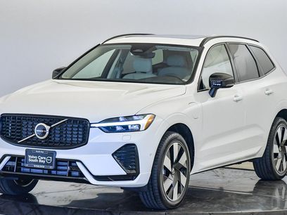 Certified 2025 Volvo XC60 T8 Plus w/ Protection Package Premier