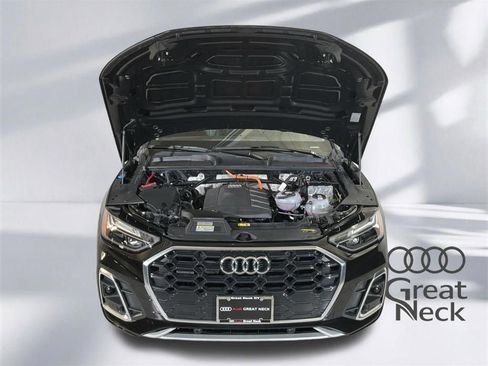 Used 2023 Audi Q5 e Premium w/ Convenience Package AWD/4WD image 26