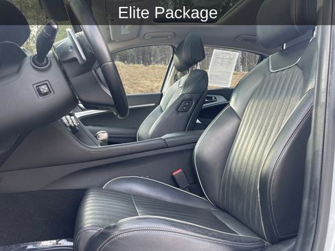 Used 2019 Genesis G70 2.0T Advanced w/ Elite Package image 14