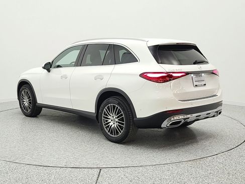 Used 2026 Mercedes-Benz GLC 300 image 7