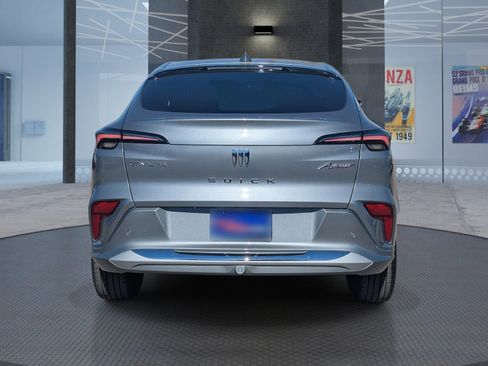 Used 2024 Buick Envista Avenir image 5