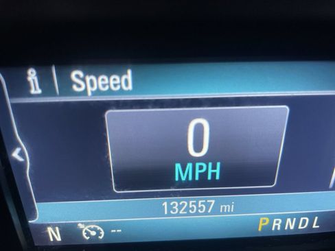 Used 2020 Buick Envision Essence w/ Experience Buick Package AWD/4WD image 6