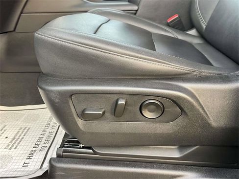 Certified 2024 Chevrolet Suburban LT image 21