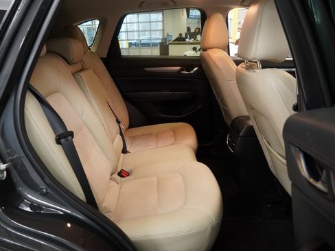 Used 2017 MAZDA CX-5 Touring w/ Preferred Equipment Package image 30