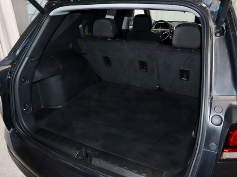 Used 2022 Chevrolet Equinox LT image 14