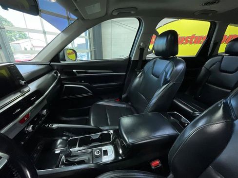 Used 2021 Kia Telluride S FWD image 11