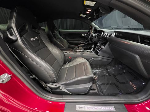 Used 2020 Ford Mustang GT Premium w/ GT Performance Package RWD image 2