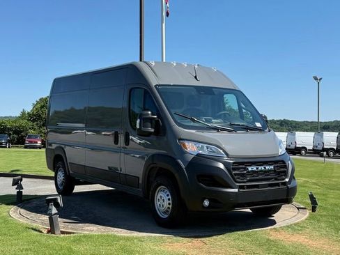 New 2026 RAM ProMaster 2500 w/ Safety Group FWD image 9